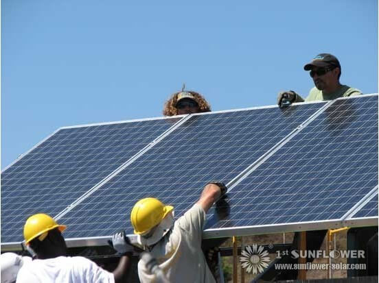 Les avantages et les inconvénients de la batterie au gel solaire du système de panneaux solaires hors réseau